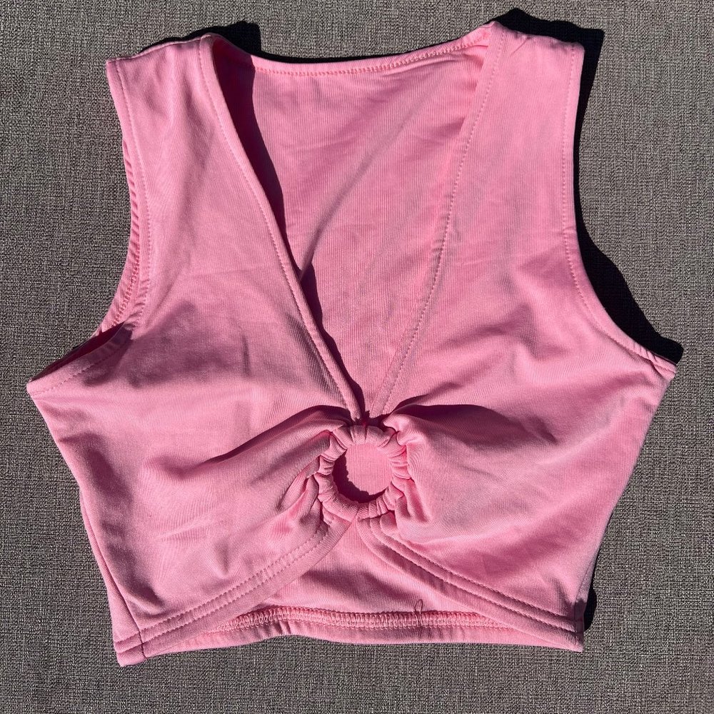 Extra Small AEVZIV Pink Crop top